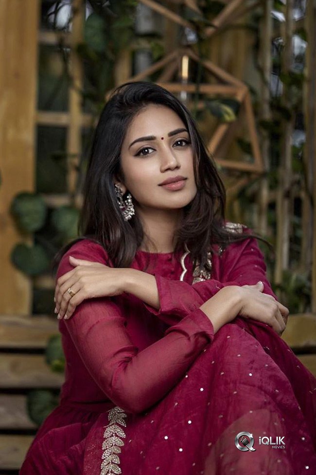 Nivetha-Pethuraj